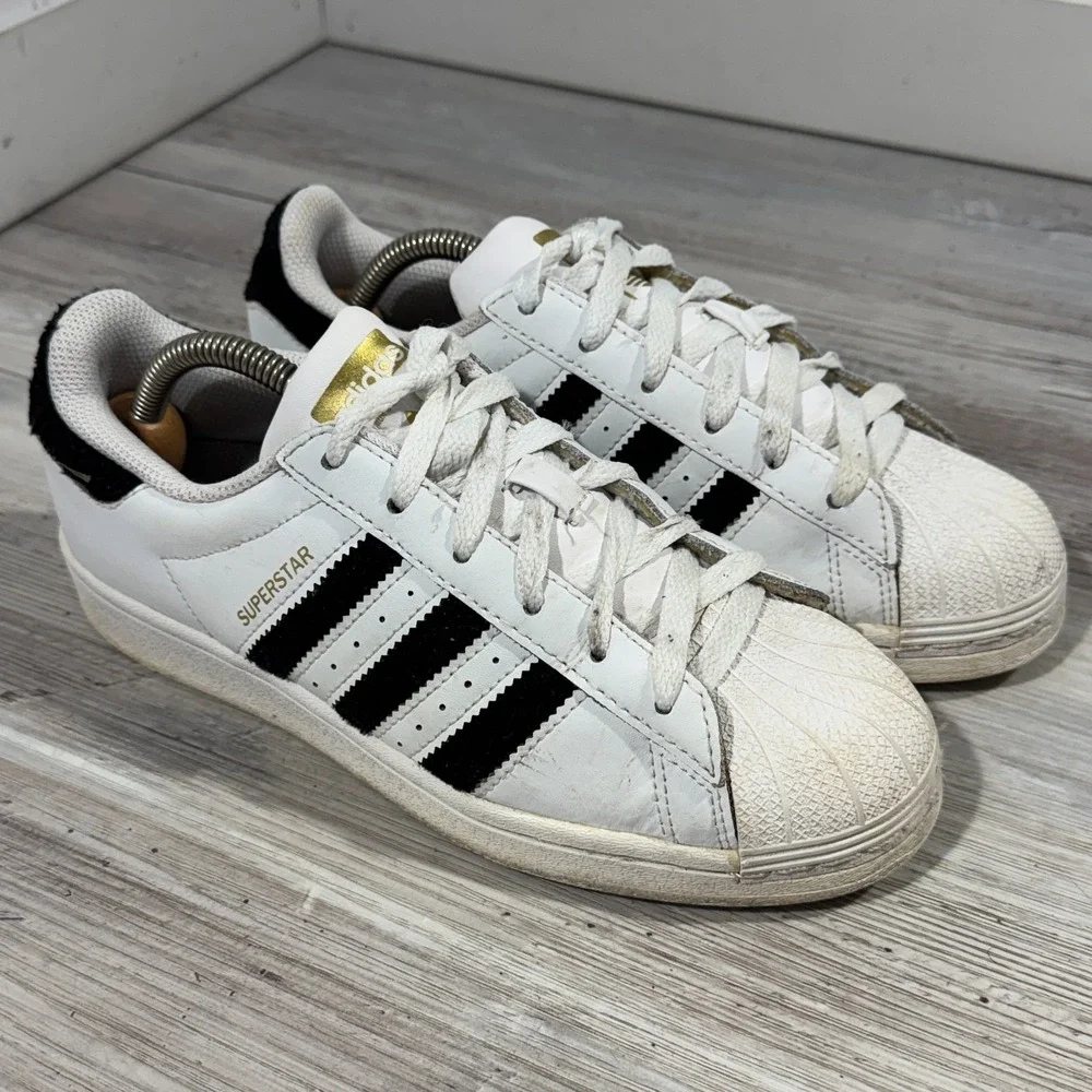 Adidas Superstar‎ Shoes Youth Size 5.5 White W/ Black Stripes Shell Toe 789002